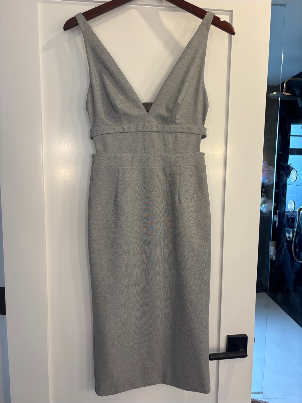TALULAH Light Gray V-Neck Midi Dress